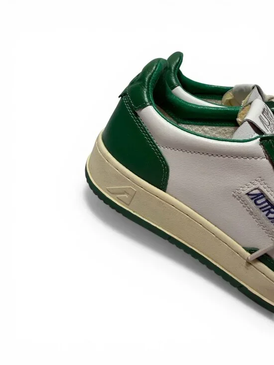 AUTRY Medalist Low Two-Tone Leather Sneakers in Green/White Size 40 - Picture 2 of 11